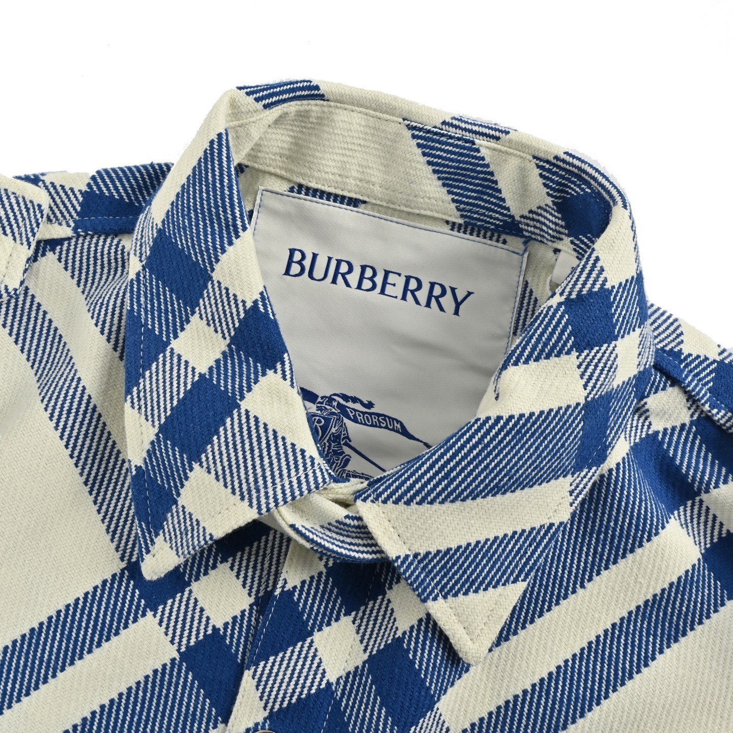 Burberry/巴宝莉 斜格条纹对格经典外套-High Quatity Cheap Brand wholesale wholesaler seller Clothes Bags handbags Sneakers Top Fashion Clothing Shoes from China Factory Chinese suppliers best Quality Beautiful Price Burberry/巴宝莉 斜格条纹对格经典外套