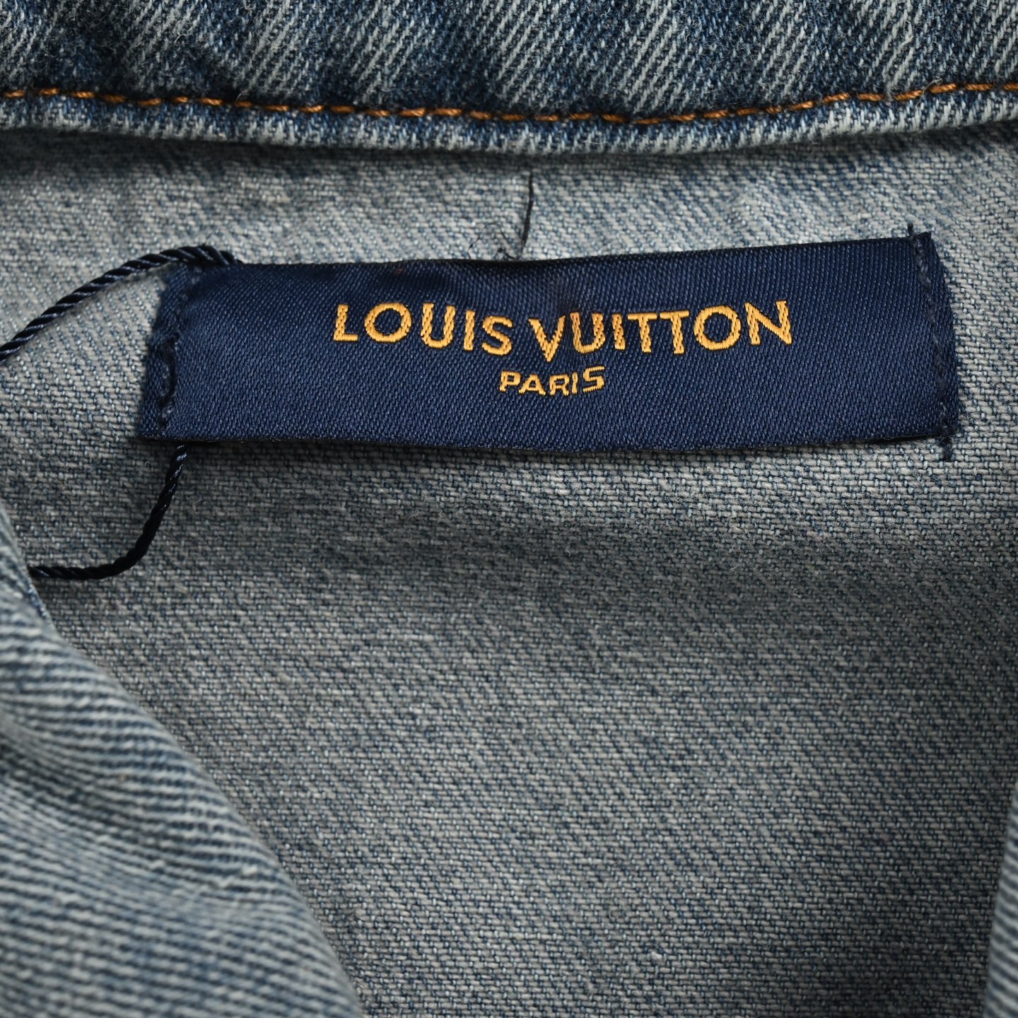 LouisVuitton/路易威登 拼接老花牛仔夹克-High Quatity Cheap Brand wholesale wholesaler seller Clothes Bags handbags Sneakers Top Fashion Clothing Shoes from China Factory Chinese suppliers best Quality Beautiful Price LouisVuitton/路易威登 拼接老花牛仔夹克