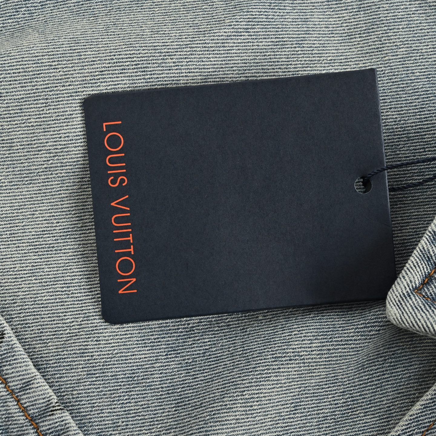 LouisVuitton/路易威登 拼接老花牛仔夹克-High Quatity Cheap Brand wholesale wholesaler seller Clothes Bags handbags Sneakers Top Fashion Clothing Shoes from China Factory Chinese suppliers best Quality Beautiful Price LouisVuitton/路易威登 拼接老花牛仔夹克