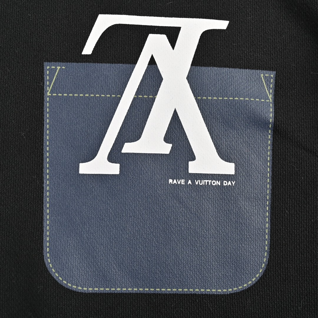Louis Vuitton/路易威登 22Fw 假口袋字母印花圆领卫衣-High Quatity Cheap Brand wholesale wholesaler seller Clothes Bags handbags Sneakers Top Fashion Clothing Shoes from China Factory Chinese suppliers best Quality Beautiful Price Louis Vuitton/路易威登 22Fw 假口袋字母印花圆领卫衣