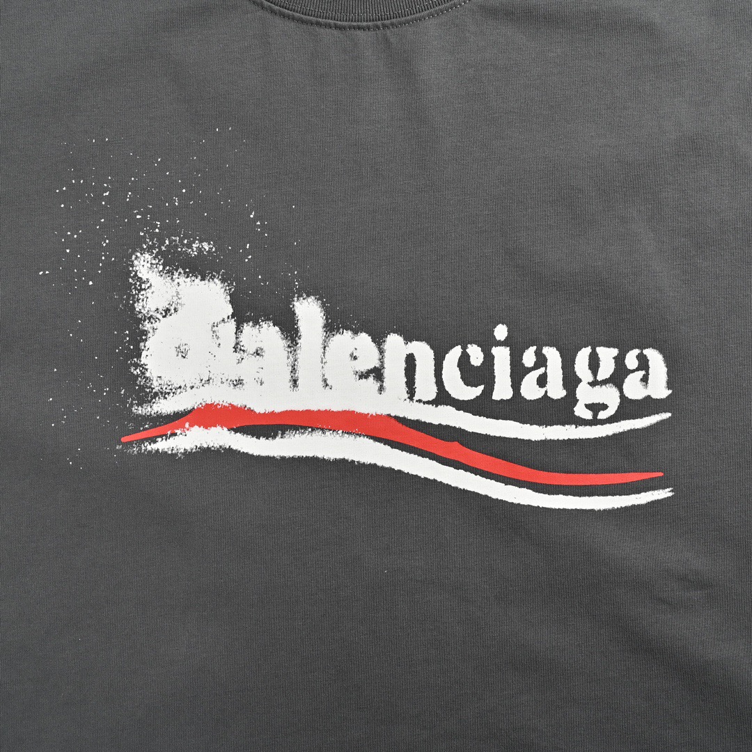 Balenciaga/巴黎世家 24Fw 模糊可乐印花长袖T恤-High Quatity Cheap Brand wholesale wholesaler seller Clothes Bags handbags Sneakers Top Fashion Clothing Shoes from China Factory Chinese suppliers best Quality Beautiful Price Balenciaga/巴黎世家 24Fw 模糊可乐印花长袖T恤