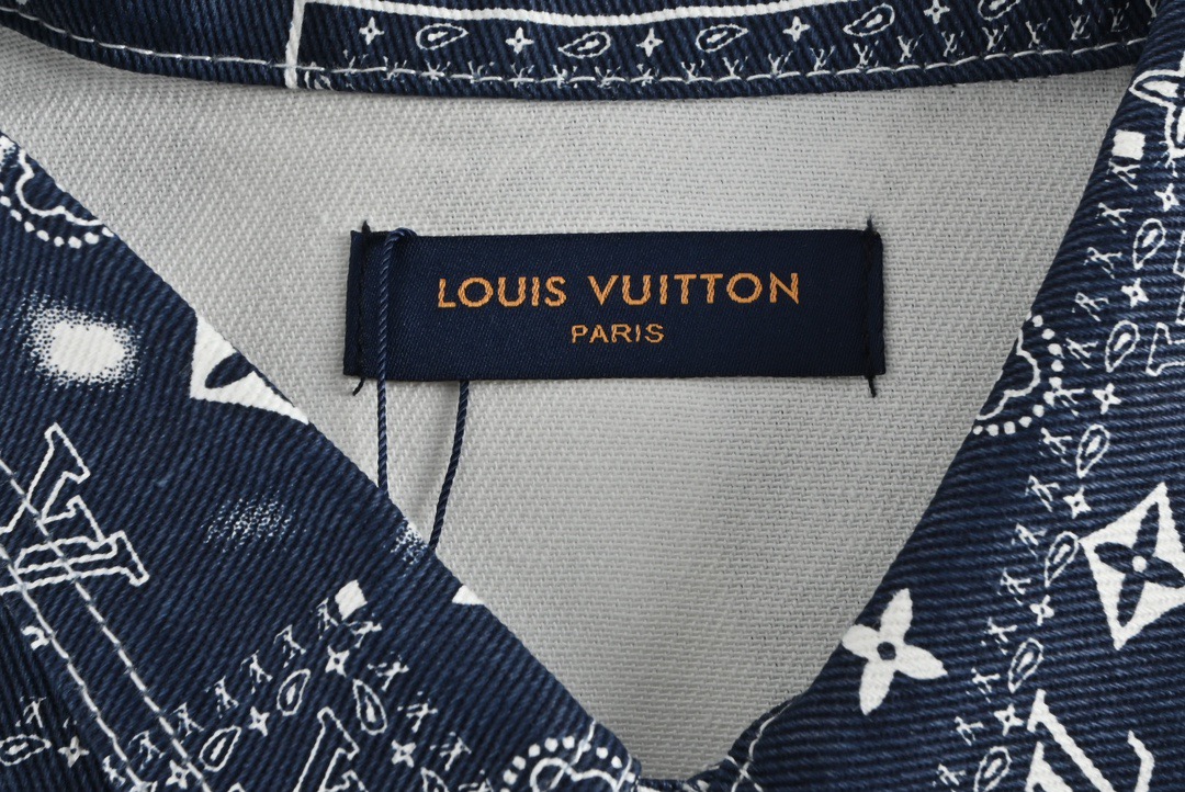 Louis Vuitton/路易威登 腰果花牛仔外套-High Quatity Cheap Brand wholesale wholesaler seller Clothes Bags handbags Sneakers Top Fashion Clothing Shoes from China Factory Chinese suppliers best Quality Beautiful Price Louis Vuitton/路易威登 腰果花牛仔外套
