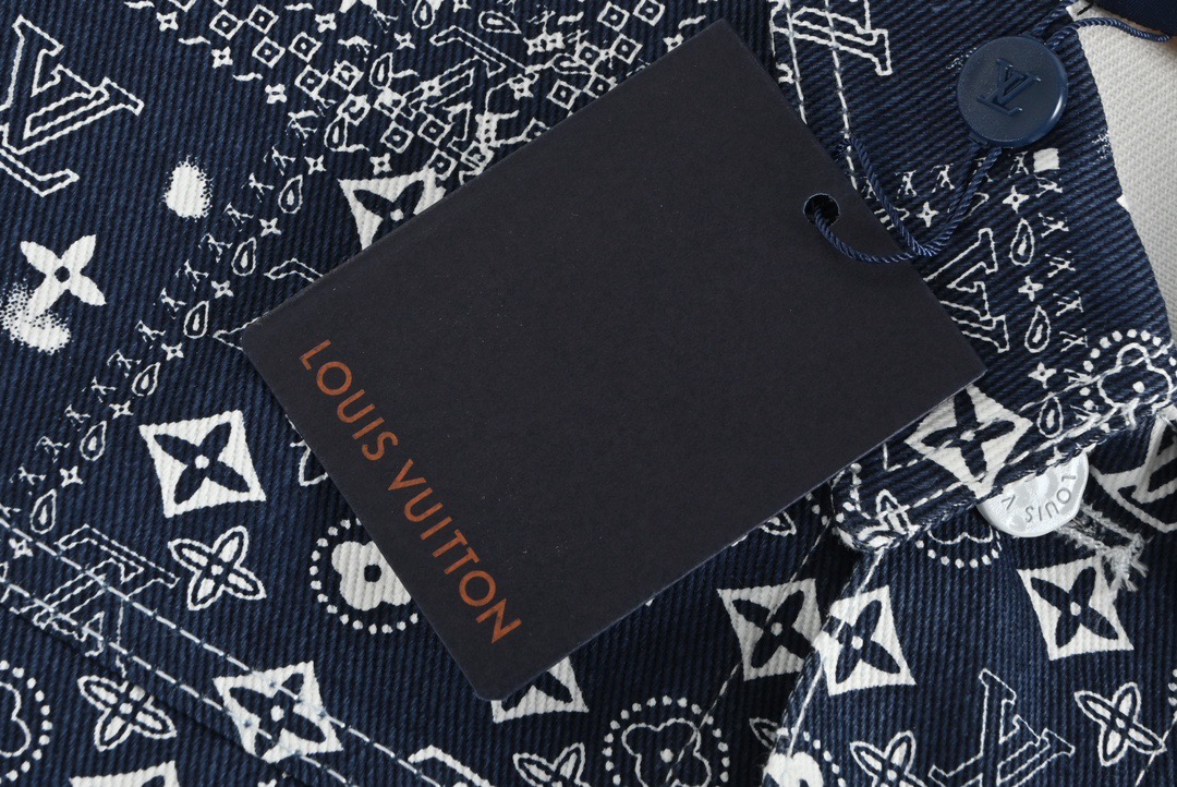 Louis Vuitton/路易威登 腰果花牛仔外套-High Quatity Cheap Brand wholesale wholesaler seller Clothes Bags handbags Sneakers Top Fashion Clothing Shoes from China Factory Chinese suppliers best Quality Beautiful Price Louis Vuitton/路易威登 腰果花牛仔外套