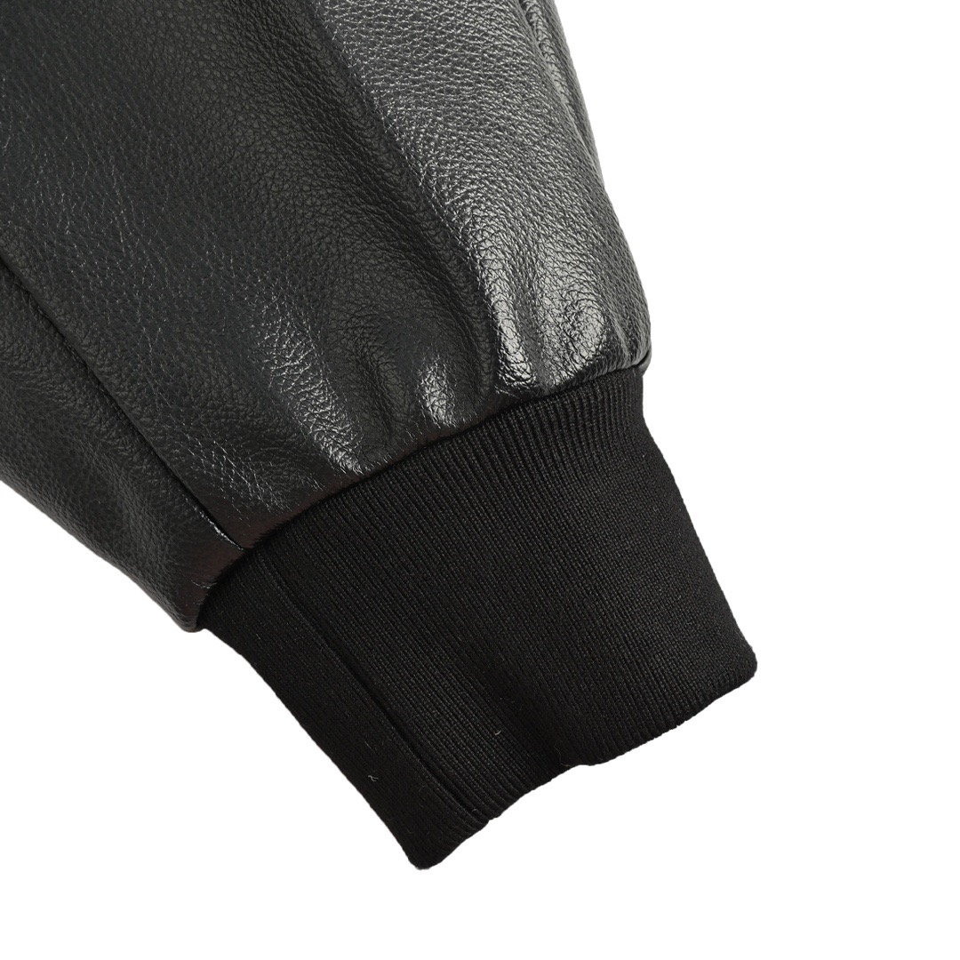 Celine/赛琳 C标皮革连帽夹克外套 定制纹脂雅尊皮革-High Quatity Cheap Brand wholesale wholesaler seller Clothes Bags handbags Sneakers Top Fashion Clothing Shoes from China Factory Chinese suppliers best Quality Beautiful Price Celine/赛琳 C标皮革连帽夹克外套 定制纹脂雅尊皮革