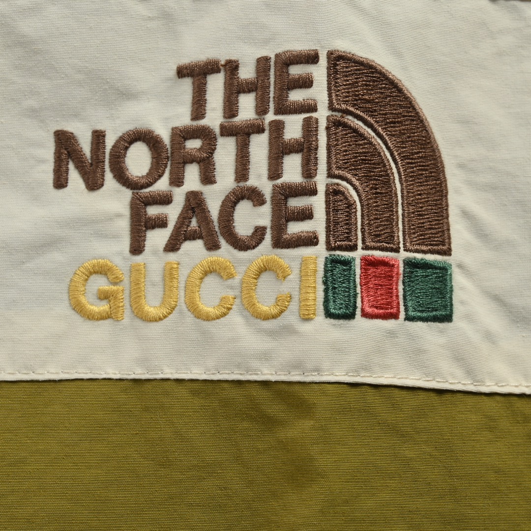 Gucci & The North Face 联名款冲锋衣夹克外套