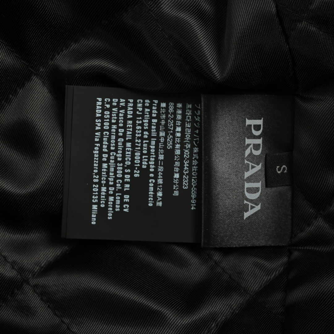 Prada/普拉达 24Fw 三角标翻盖棉服外套