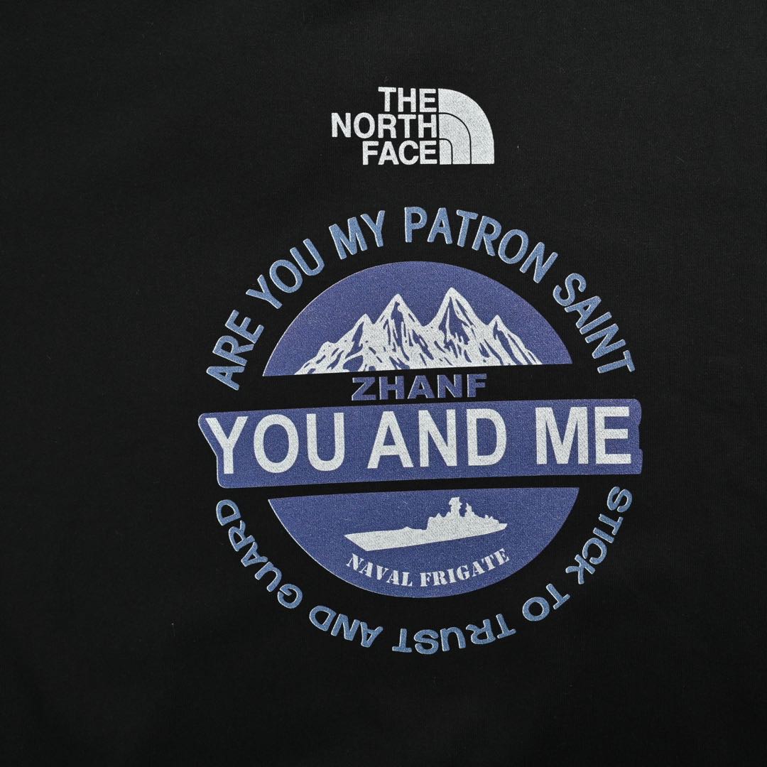 The North Face/北面 24Fw 字母logo印花圆领卫衣 The North Face/北面 24Fw 字母logo印花圆领卫衣