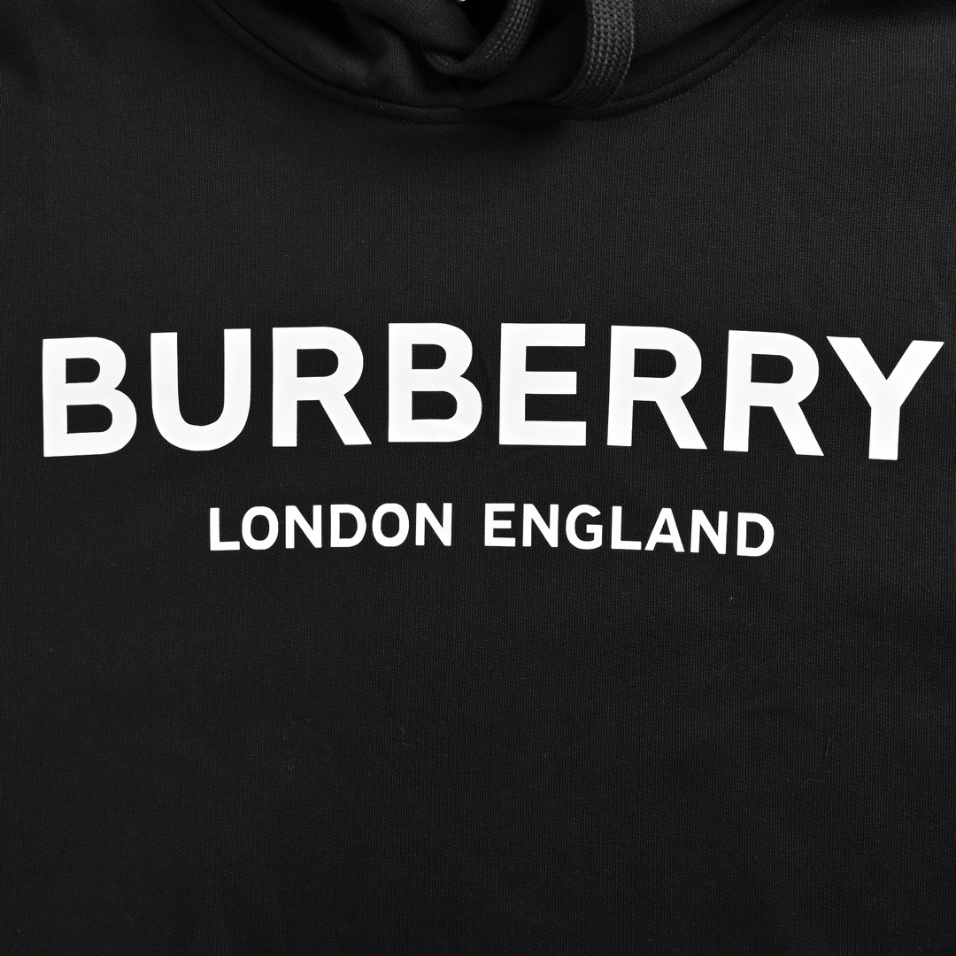 Burberry/巴宝莉 经典字母印花连帽卫衣-Chinese UA Cheap High Quatity Brand Clothes Bags handbags Sneakers wholesale wholesaler seller from China Factory suppliers Fashion Clothing Shoes best Quality Beautiful Price Burberry/巴宝莉 经典字母印花连帽卫衣