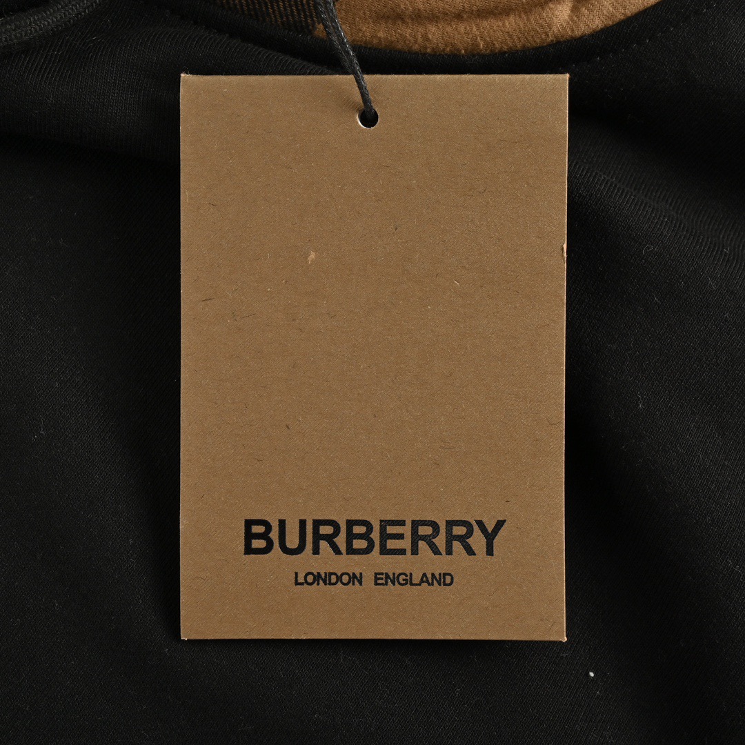 Burberry/巴宝莉 23Fw 格纹帽拼接连帽卫衣-Chinese wholesaler seller Clothes Bags handbags wholesale Shoes High Quatity wholesaler seller Cheap Sneakers from China Factory Chinese suppliers china wholesale clothing wholesaler seller Burberry/巴宝莉 23Fw 格纹帽拼接连帽卫衣