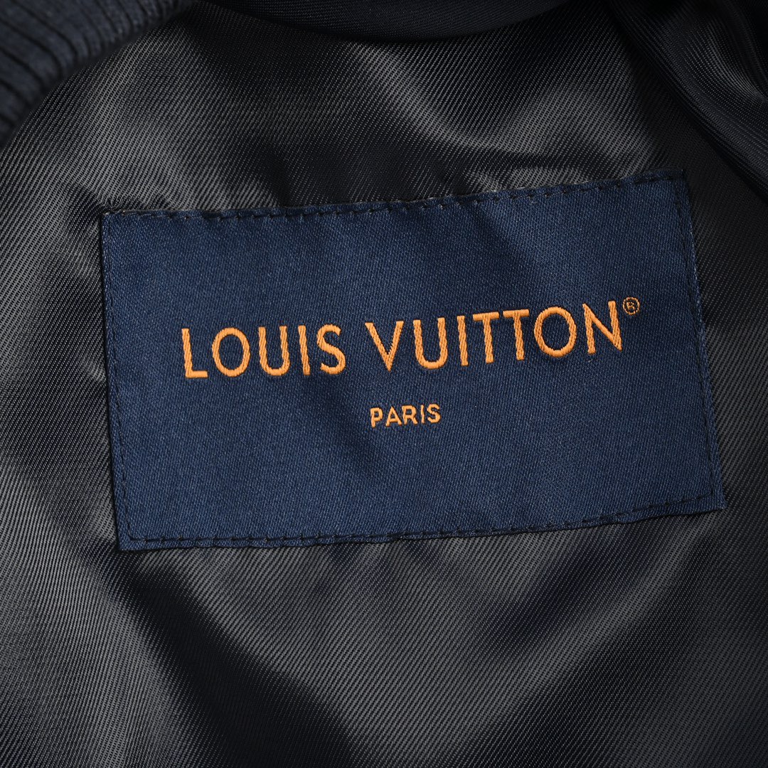 Louis Vuitton/路易威登 24Fw 海螺刺绣字母logo棒球服外套