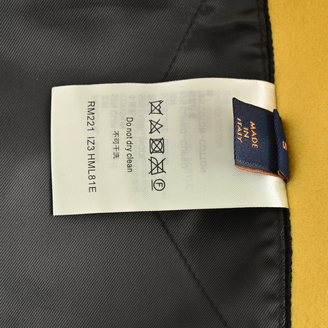 Louis Vuitton/路易威登 24Fw 字母logo拼接棒球服夹克外套-莆田鞋,莆田鞋货源,高仿鞋,高仿鞋货源,安福档口,莆田高仿鞋,莆田鞋批发,高仿鞋批发,莆田高仿运动鞋,高仿运动鞋,莆田运动鞋 Louis Vuitton/路易威登 24Fw 字母logo拼接棒球服夹克外套