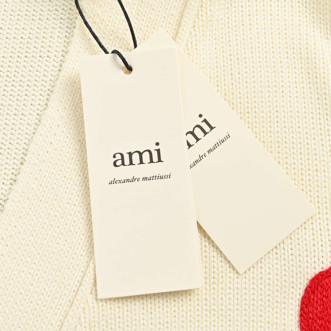 Ami 21Fw 刺绣微标爱心毛衣开衫-莆田鞋,莆田鞋货源,高仿鞋,高仿鞋货源,安福档口,莆田高仿鞋,莆田鞋批发,高仿鞋批发,莆田高仿运动鞋,高仿运动鞋,莆田运动鞋 Ami 21Fw 刺绣微标爱心毛衣开衫