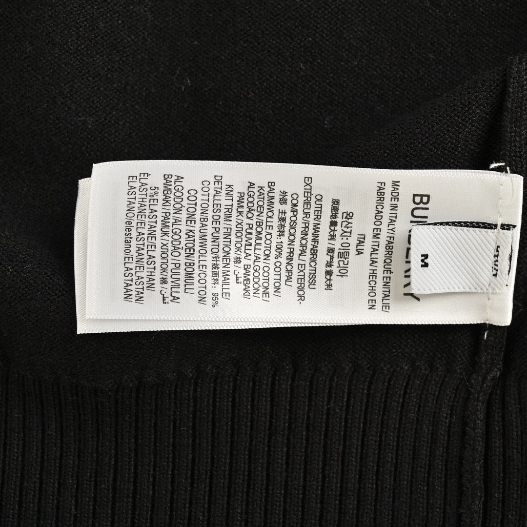 Burberry/巴宝莉 手臂补丁格纹圆领毛衣-莆田鞋,莆田鞋货源,高仿鞋,高仿鞋货源,安福档口,莆田高仿鞋,莆田鞋批发,高仿鞋批发,莆田高仿运动鞋,高仿运动鞋,莆田运动鞋 Burberry/巴宝莉 手臂补丁格纹圆领毛衣