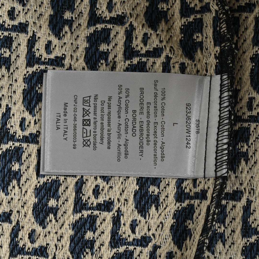Dior/迪奥 经典老花提花衬衫外套-莆田鞋,莆田鞋货源,高仿鞋,高仿鞋货源,安福档口,莆田高仿鞋,莆田鞋批发,高仿鞋批发,莆田高仿运动鞋,高仿运动鞋,莆田运动鞋 Dior/迪奥 经典老花提花衬衫外套