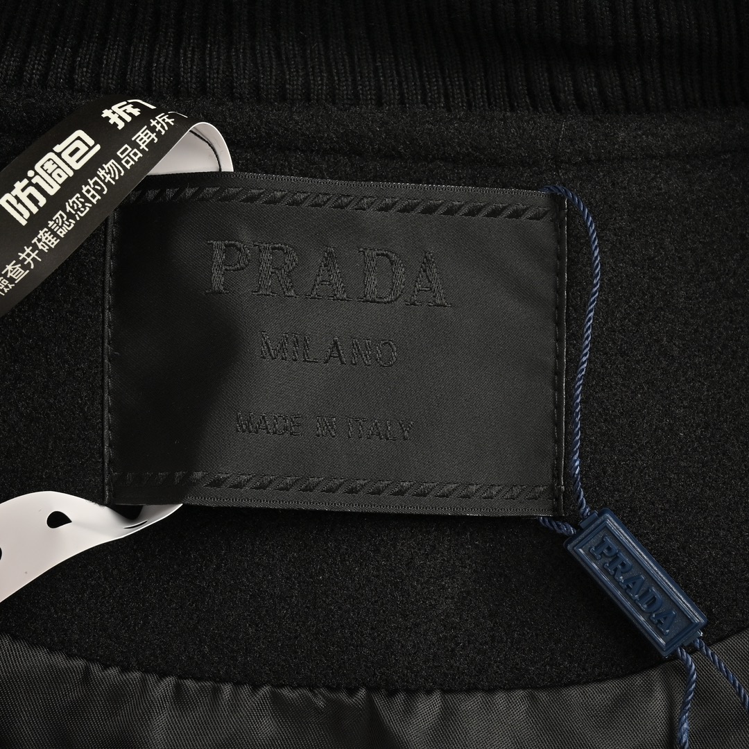 Prada/普拉达 三角标刺绣拼接棒球服夹克外套