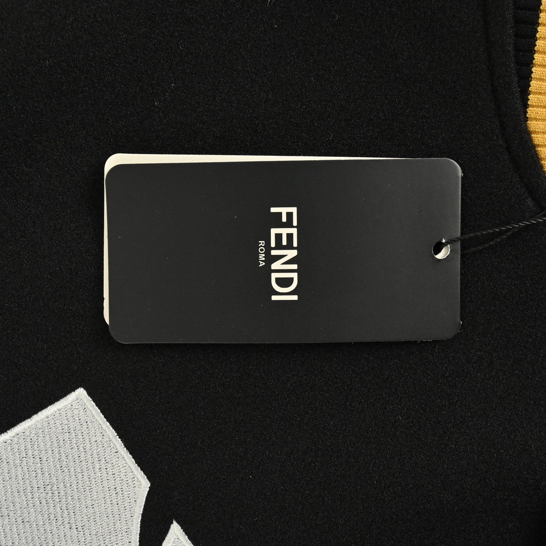 Fendi/芬迪 24Fw 小怪兽眼睛棒球服外套-莆田鞋,莆田鞋货源,高仿鞋,高仿鞋货源,安福档口,莆田高仿鞋,莆田鞋批发,高仿鞋批发,莆田高仿运动鞋,高仿运动鞋,莆田运动鞋 Fendi/芬迪 24Fw 小怪兽眼睛棒球服外套