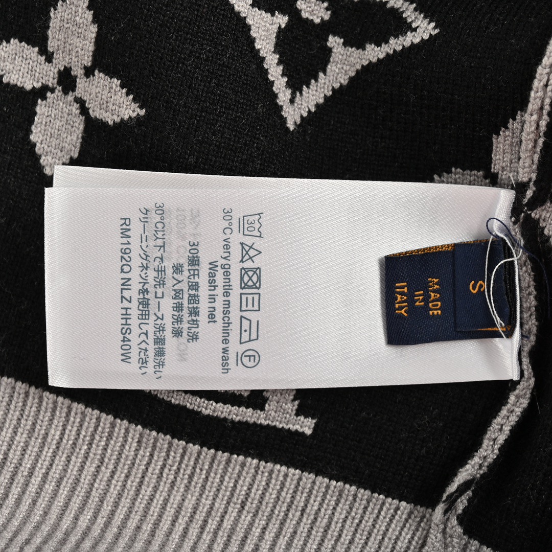 Louis Vuitton/路易威登 老花浮雕迪拜灰圆领毛衣