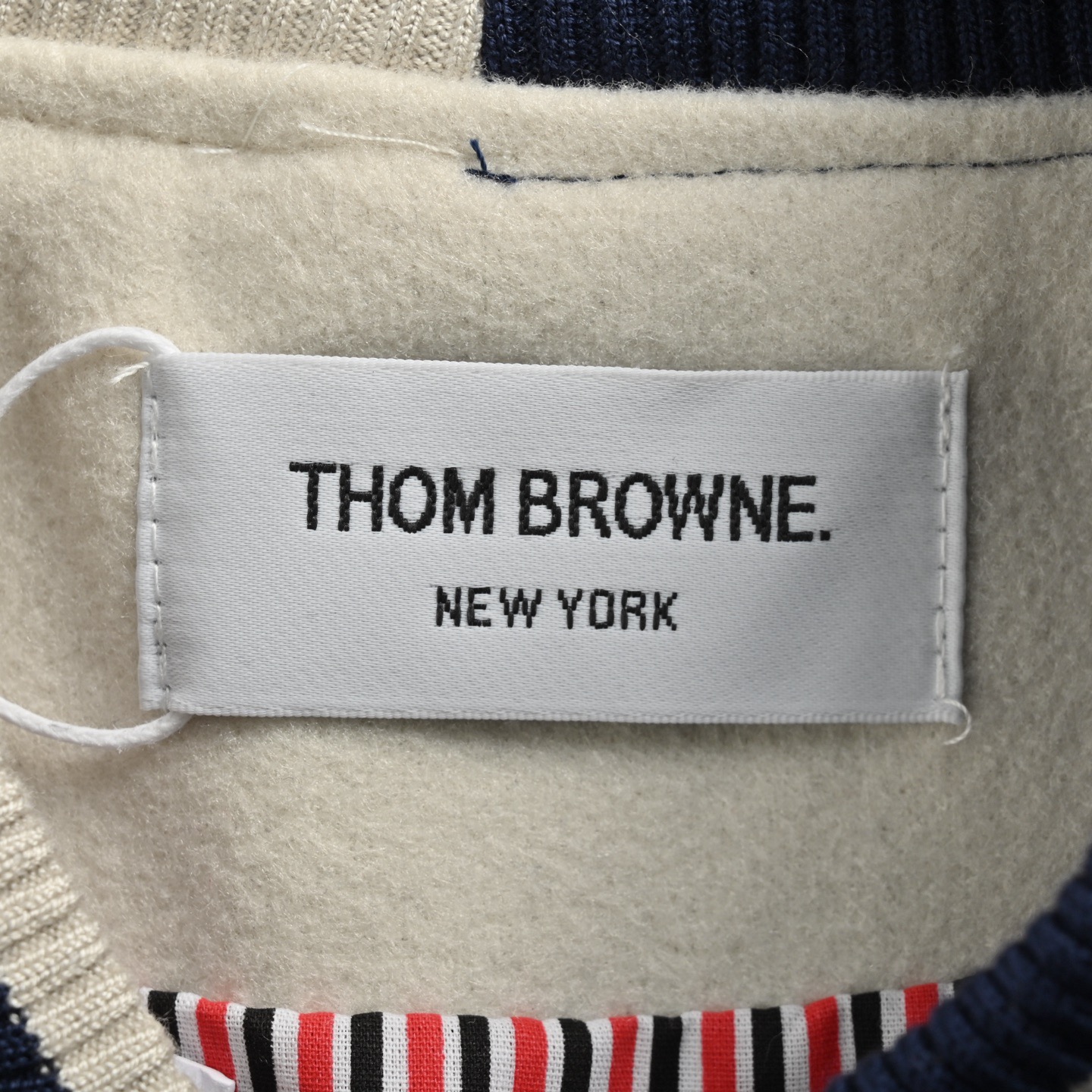 Thom Browne/汤姆布朗 拼接四杠棒球服夹克外套-莆田鞋,莆田鞋货源,高仿鞋,高仿鞋货源,安福档口,莆田高仿鞋,莆田鞋批发,高仿鞋批发,莆田高仿运动鞋,高仿运动鞋,莆田运动鞋 Thom Browne/汤姆布朗 拼接四杠棒球服夹克外套