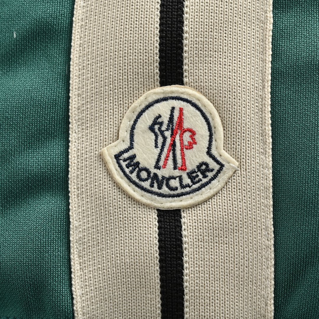 Moncler & Palm Angels 联名款织带羽绒服-莆田鞋,莆田鞋货源,高仿鞋,高仿鞋货源,安福档口,莆田高仿鞋,莆田鞋批发,高仿鞋批发,莆田高仿运动鞋,高仿运动鞋,莆田运动鞋 Moncler & Palm Angels 联名款织带羽绒服