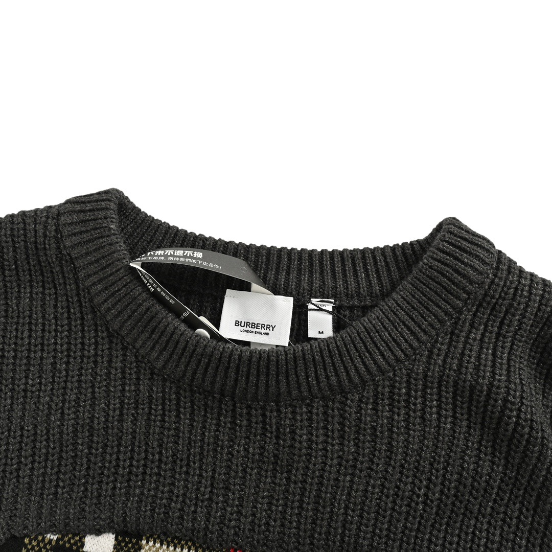 Burberry/巴宝莉 Vintage色块徽标嵌花针织毛衣 爱心拼接圆领毛衣-莆田鞋,莆田鞋货源,高仿鞋,高仿鞋货源,安福档口,莆田高仿鞋,莆田鞋批发,高仿鞋批发,莆田高仿运动鞋,高仿运动鞋,莆田运动鞋 Burberry/巴宝莉 Vintage色块徽标嵌花针织毛衣 爱心拼接圆领毛衣