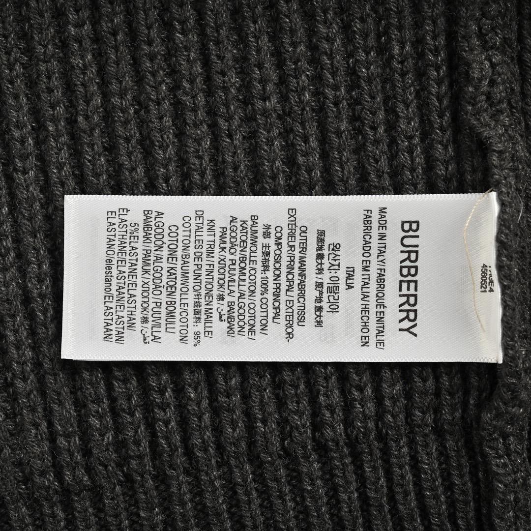 Burberry/巴宝莉 Vintage色块徽标嵌花针织毛衣 爱心拼接圆领毛衣-莆田鞋,莆田鞋货源,高仿鞋,高仿鞋货源,安福档口,莆田高仿鞋,莆田鞋批发,高仿鞋批发,莆田高仿运动鞋,高仿运动鞋,莆田运动鞋 Burberry/巴宝莉 Vintage色块徽标嵌花针织毛衣 爱心拼接圆领毛衣
