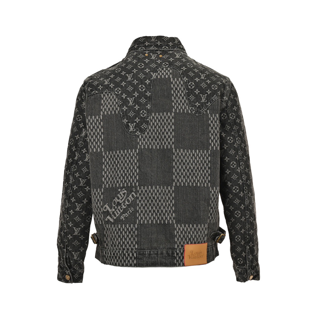 Louis Vuitton/路易威登 经典棋盘格水洗牛仔夹克外套-莆田鞋,莆田鞋货源,高仿鞋,高仿鞋货源,安福档口,莆田高仿鞋,莆田鞋批发,高仿鞋批发,莆田高仿运动鞋,高仿运动鞋,莆田运动鞋 Louis Vuitton/路易威登 经典棋盘格水洗牛仔夹克外套
