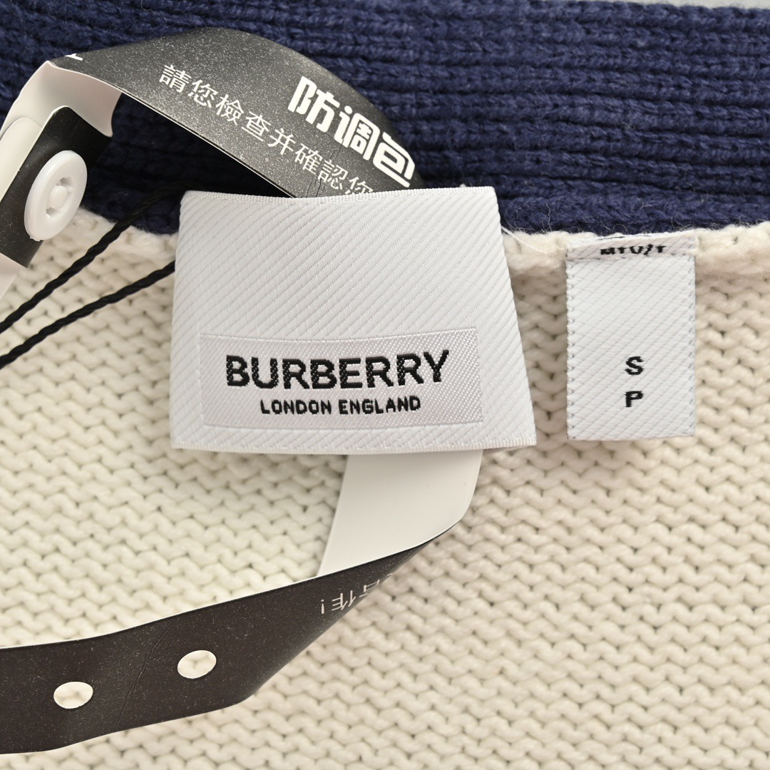 Burberry/巴宝莉 TB刺绣logo标识开衫毛衣