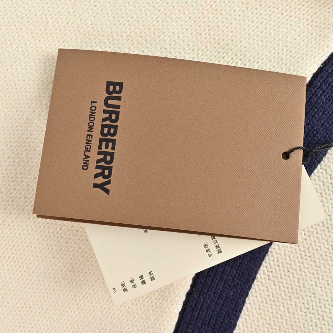 Burberry/巴宝莉 TB刺绣logo标识开衫毛衣