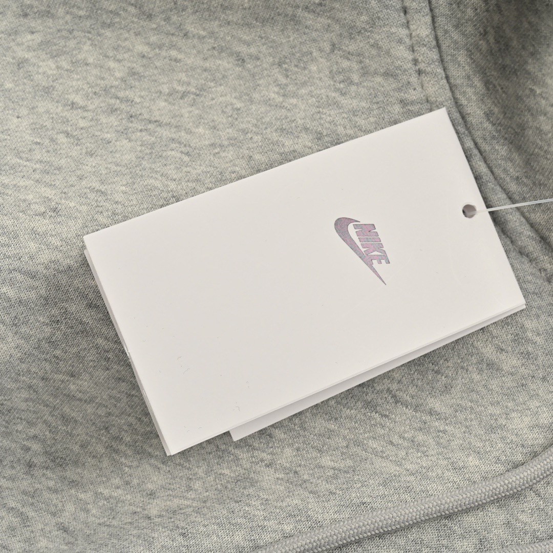 Stussy & Nike 联名款刺绣logo纯色连帽卫衣