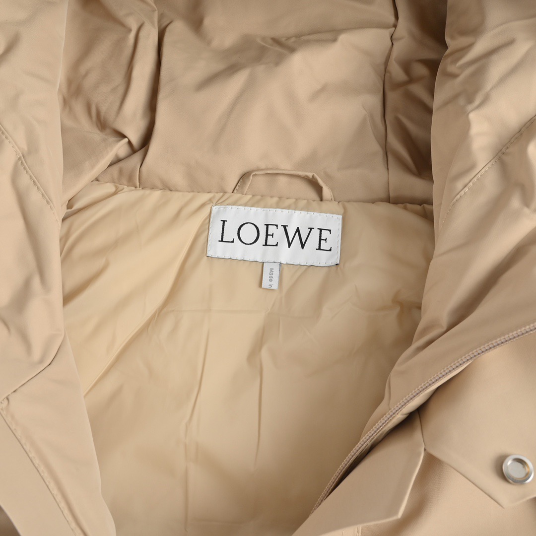 Loewe /罗意威 22Fw 皮标连帽中长款羽绒服外套
