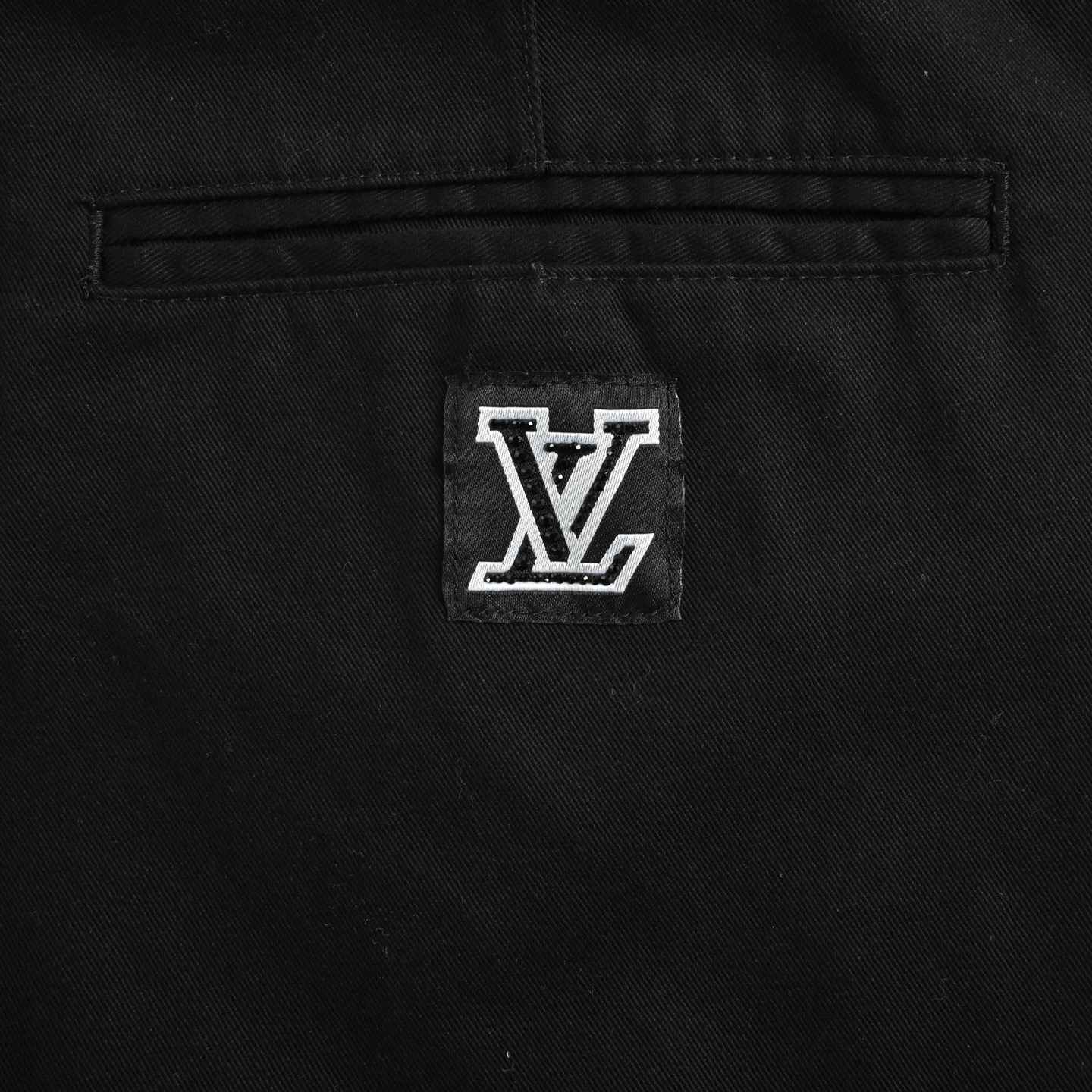 Louis Vuitton/路易威登 25ss 刺绣字母后袋贴饰喇叭长裤