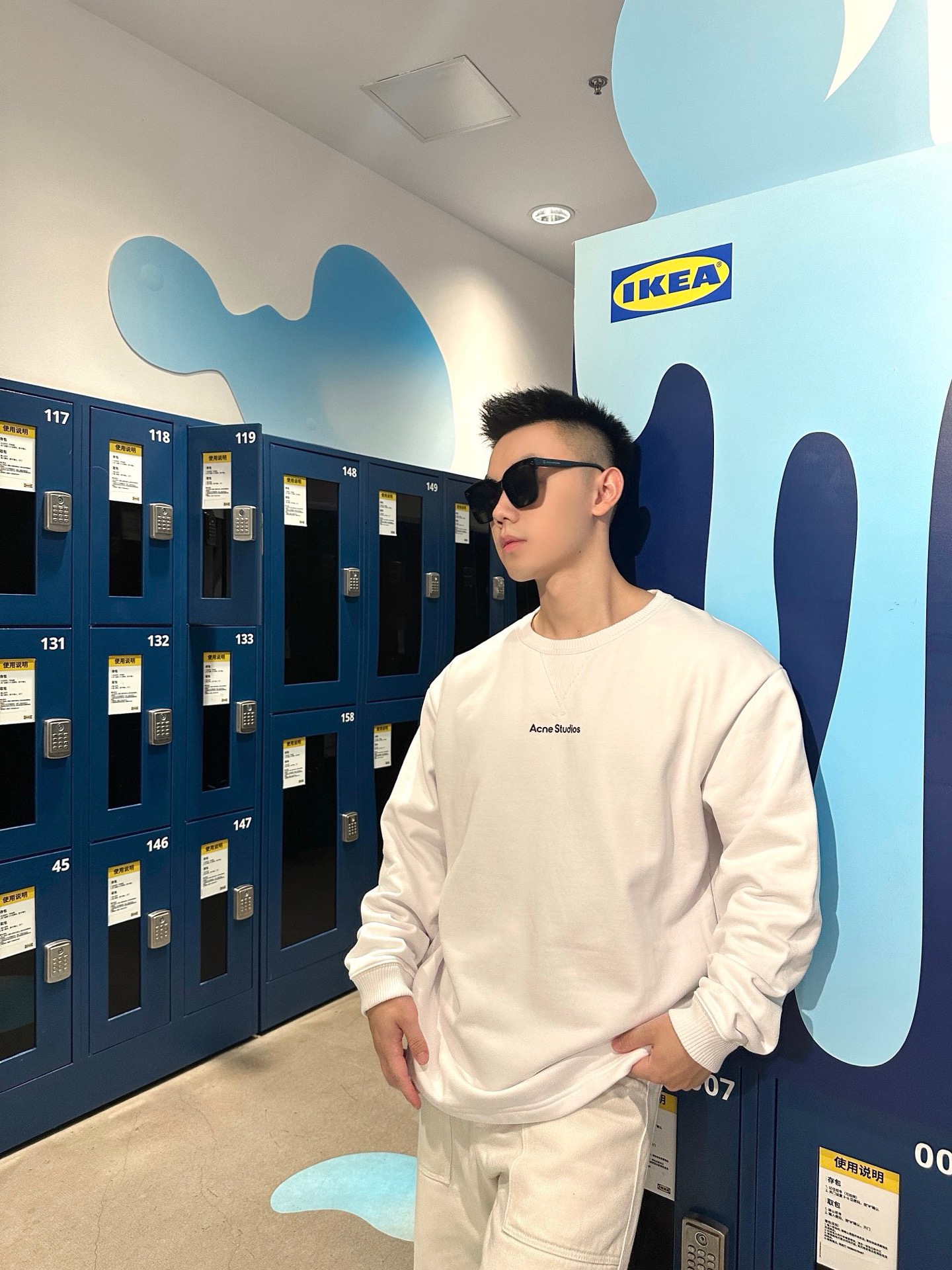 #Acne Studios 25Fw 字母徽标印花圆领卫衣上身效果