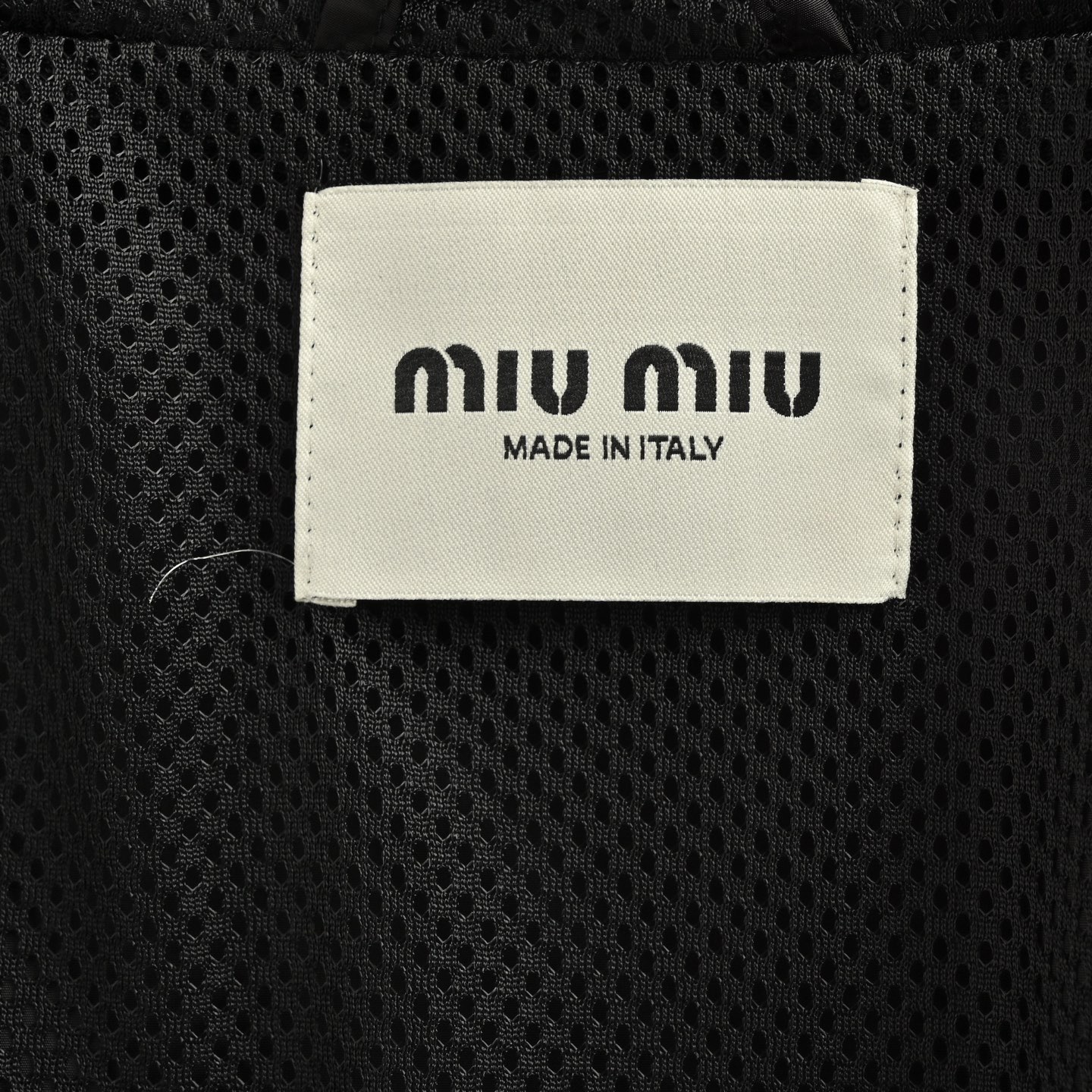 Miu Miu/缪缪 25Fw 小标连帽风衣夹克外套