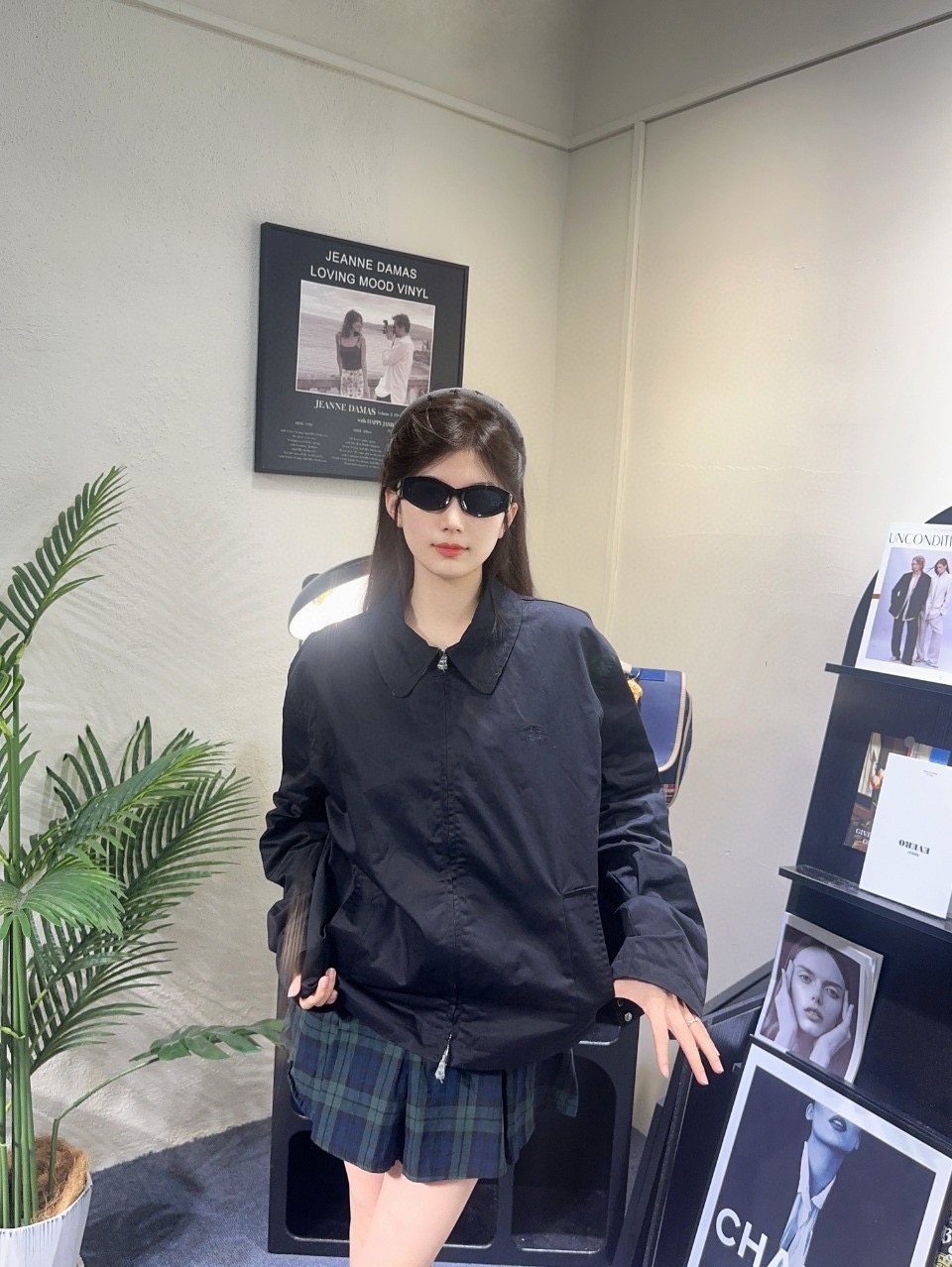 #Burberry/巴宝莉 24Fw 战马刺绣内衬格纹夹克外套上身效果