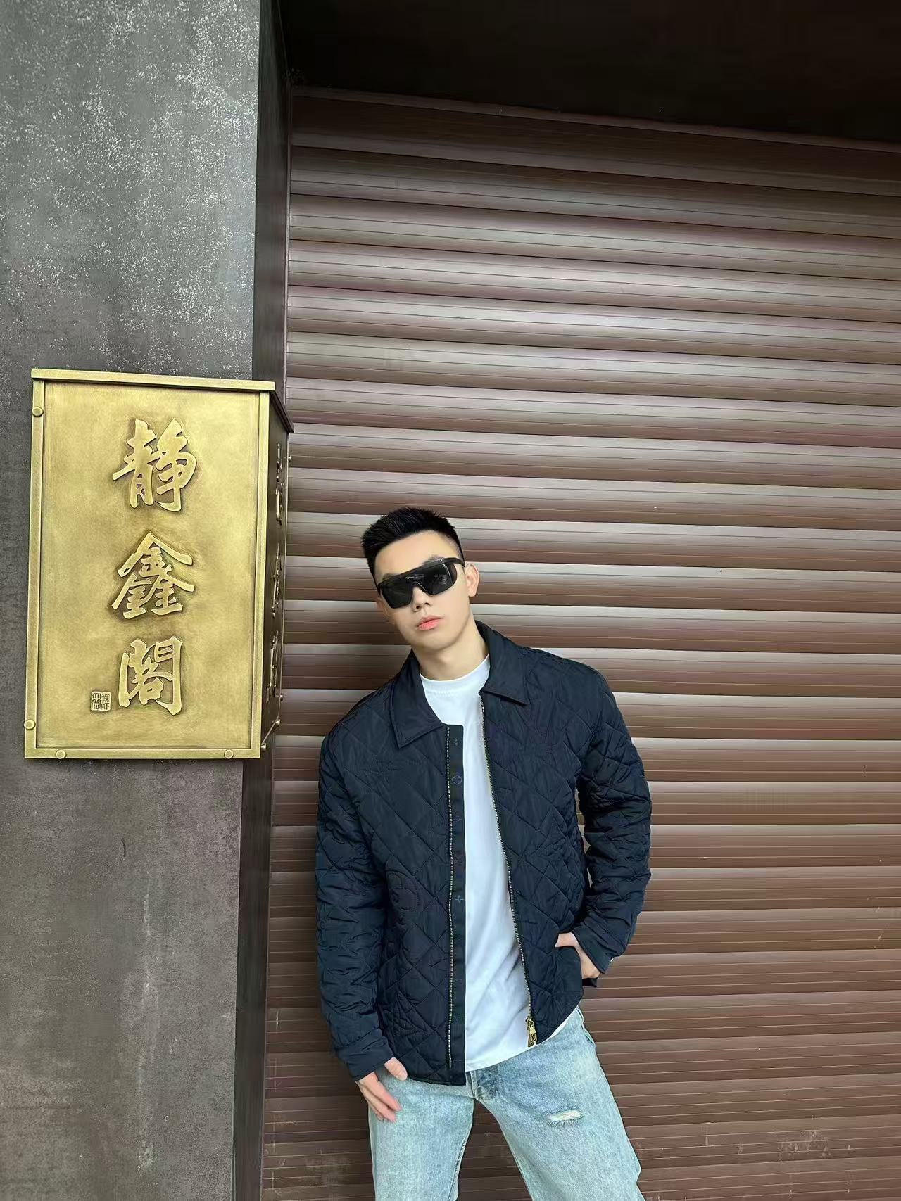 #Louis Vuitton/路易威登 25Fw 菱形老花绗缝棉服外套上身效果