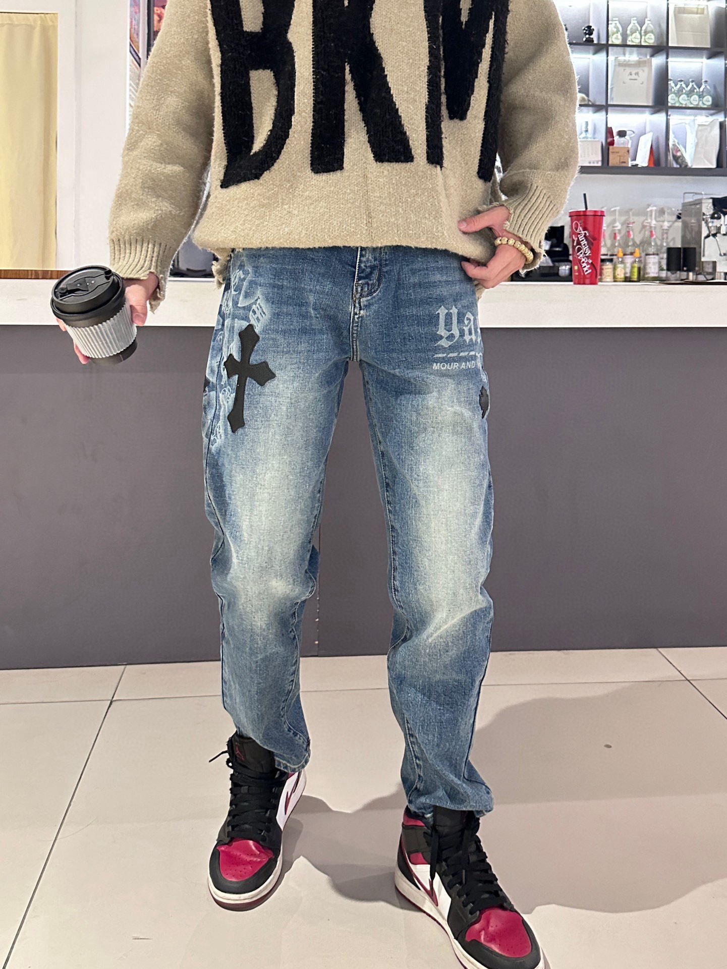 #Chtome Heart/克罗心 经典十字架牛仔裤上身效果