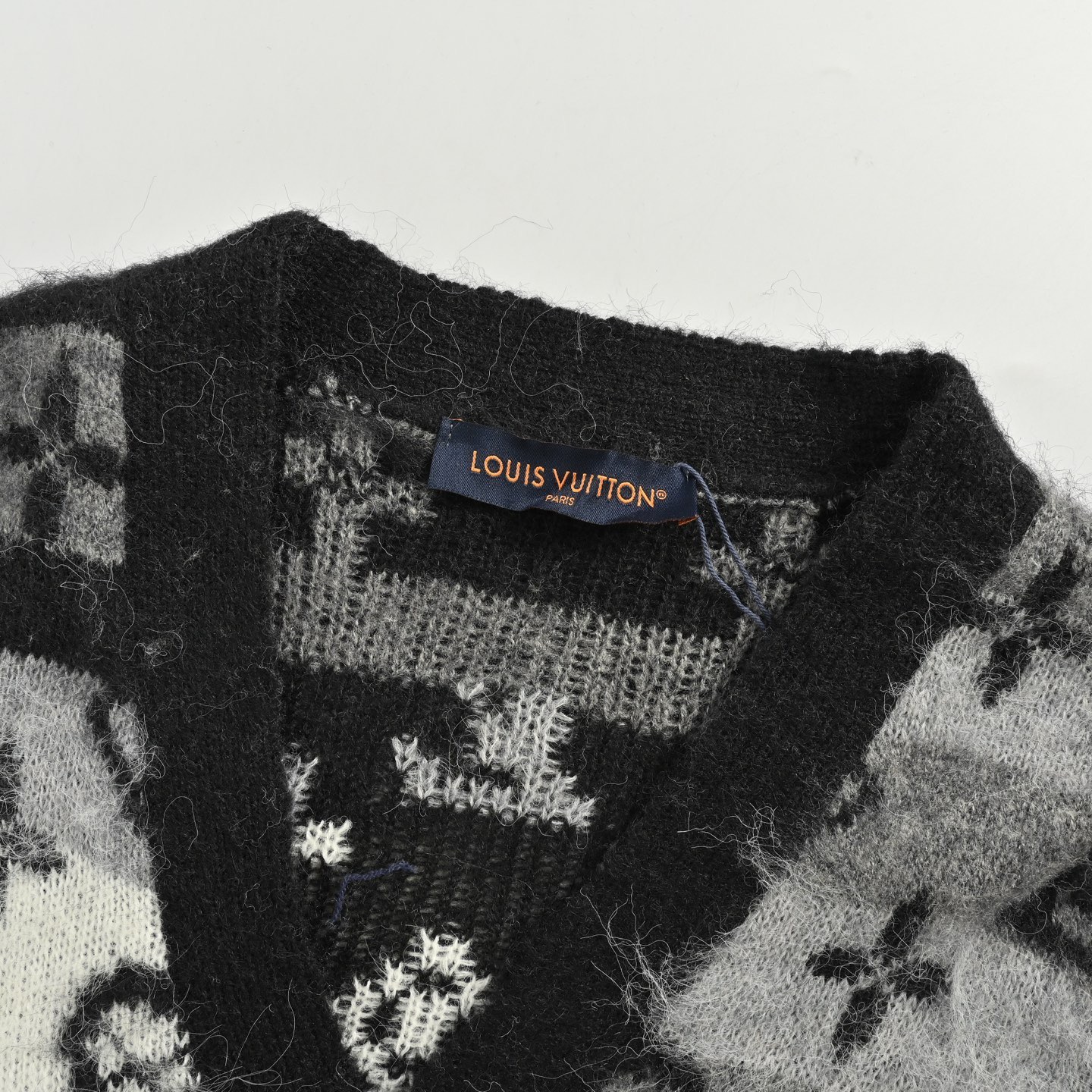 Louis Vuitton/路易威登 24Fw Monogram老花马海毛开衫毛衣