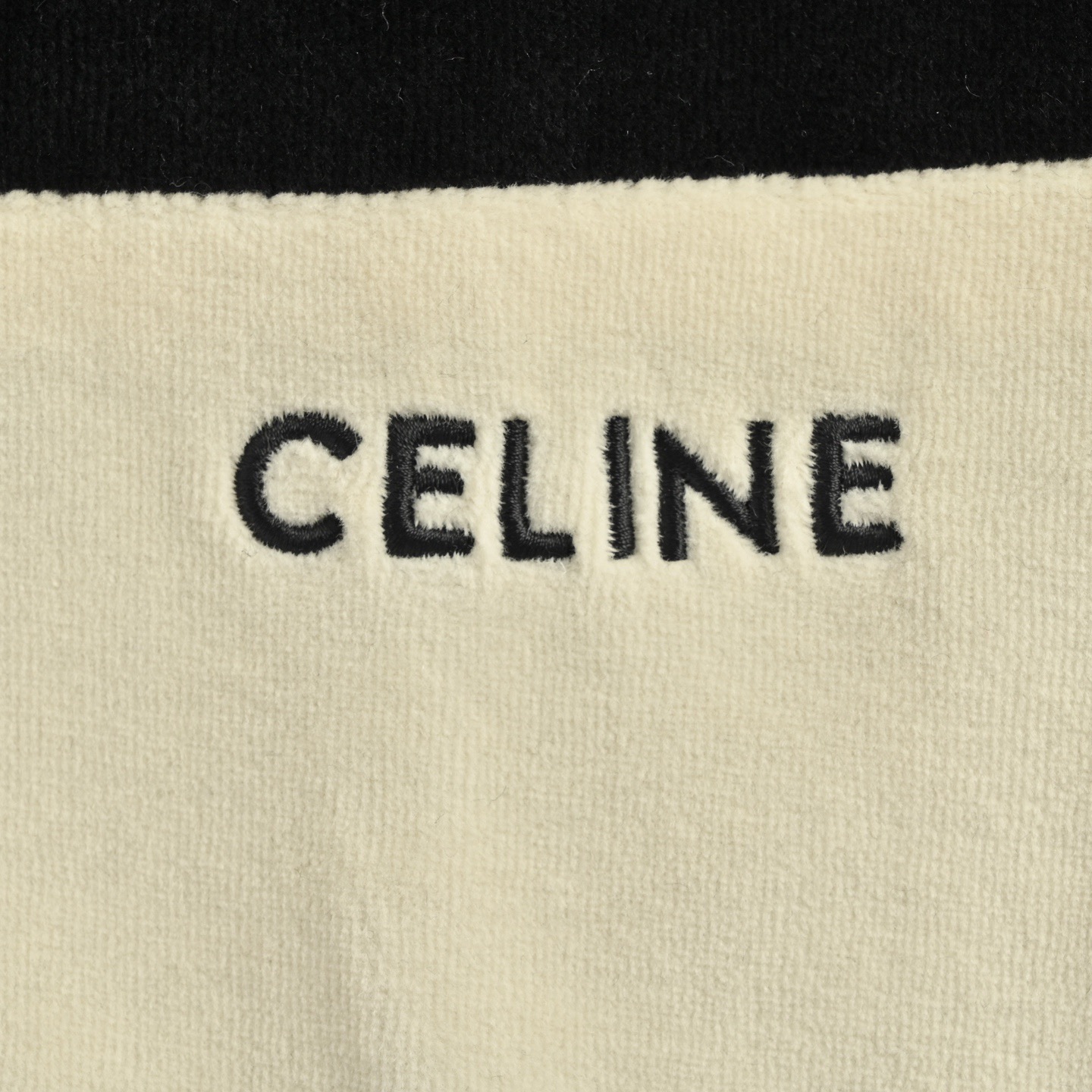 Celine/赛琳 25Fw 刺绣徽标拼色丝绒夹克外套