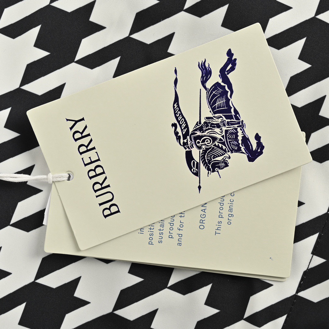 Burberry/巴宝莉 24Fw 千鸟格双面连帽夹克外套