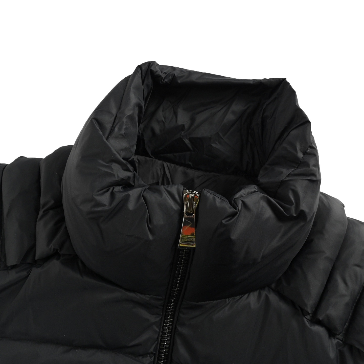 Moncler/蒙口 3D绗缝拉链羽绒服外套