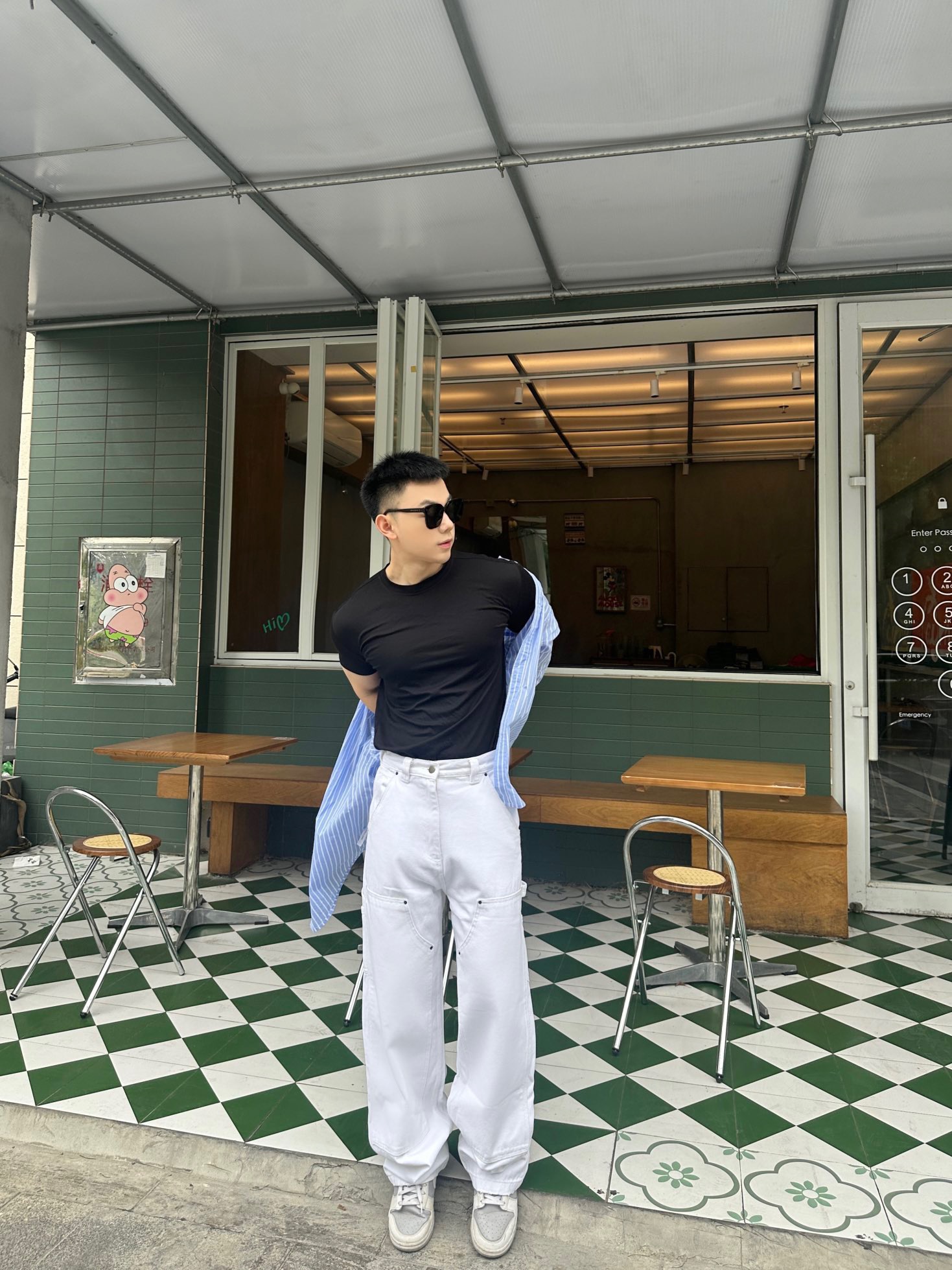 #Prada/普拉达 25ss 三角皮牌伐木工装牛仔裤上身效果