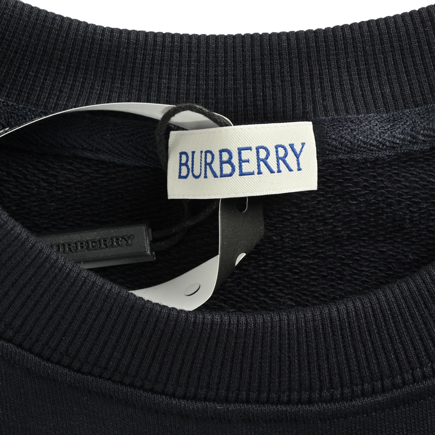 Burberry/巴宝莉 战马标识刺绣横条圆领卫衣蓝色 米色