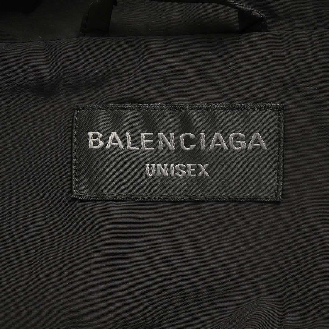 Balenciaga/巴黎世家 24Fw 美纹纸黑黄胶带冲锋衣夹克外套