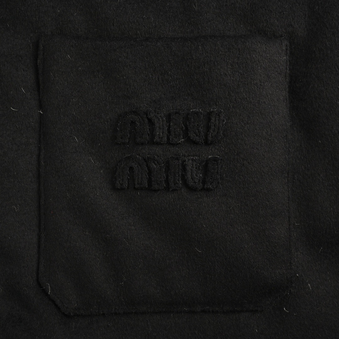 Miu Miu/缪缪 丝绒口袋羊绒羽绒服外套