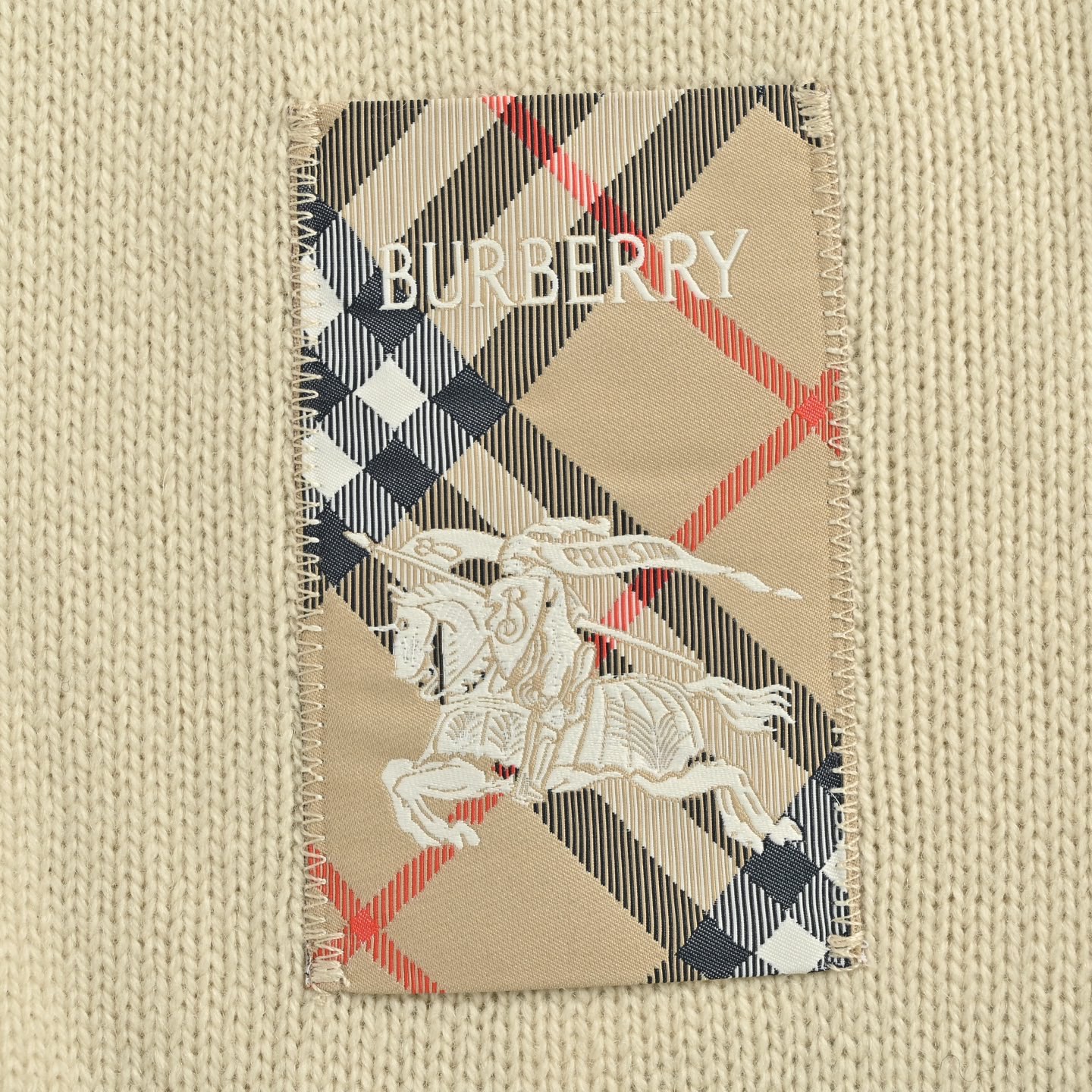 Burberry/巴宝莉 格纹战马贴布开衫毛衣