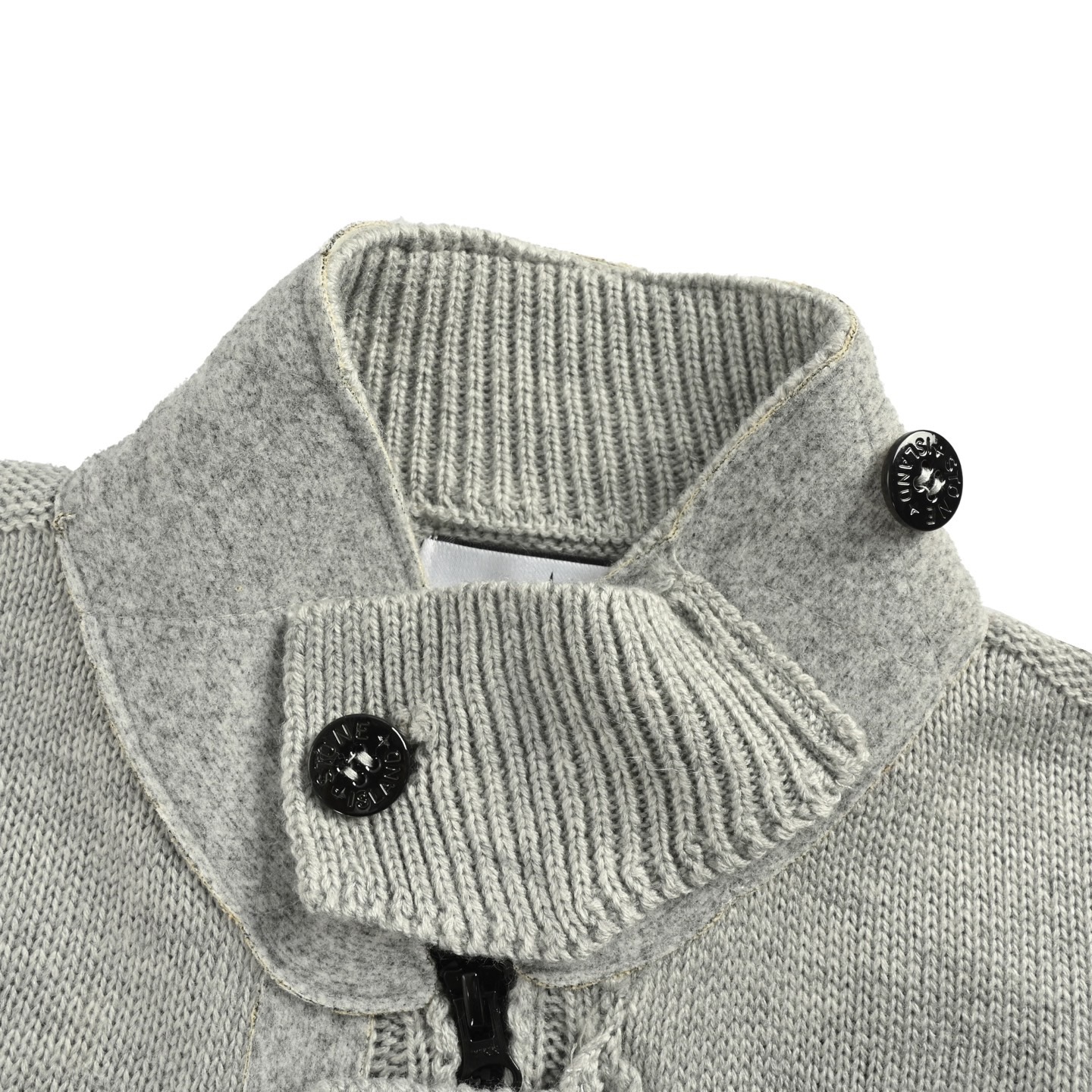 Stone Island/石头岛 25Fw 袖标开衫毛衣