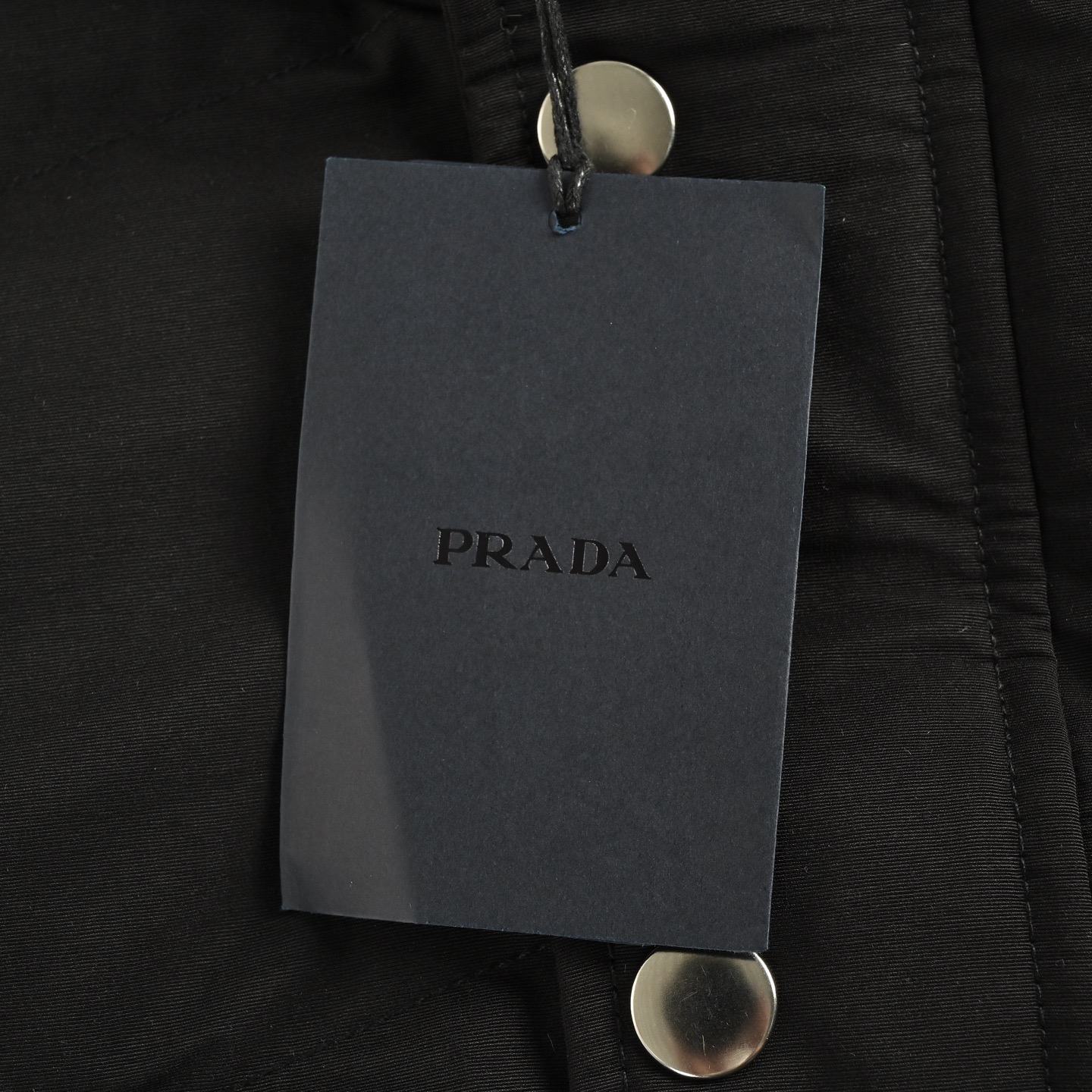 Prada/普拉达 25Fw 三角标立领绗缝羽绒服 PRADA饰三角标立领羽绒夹克