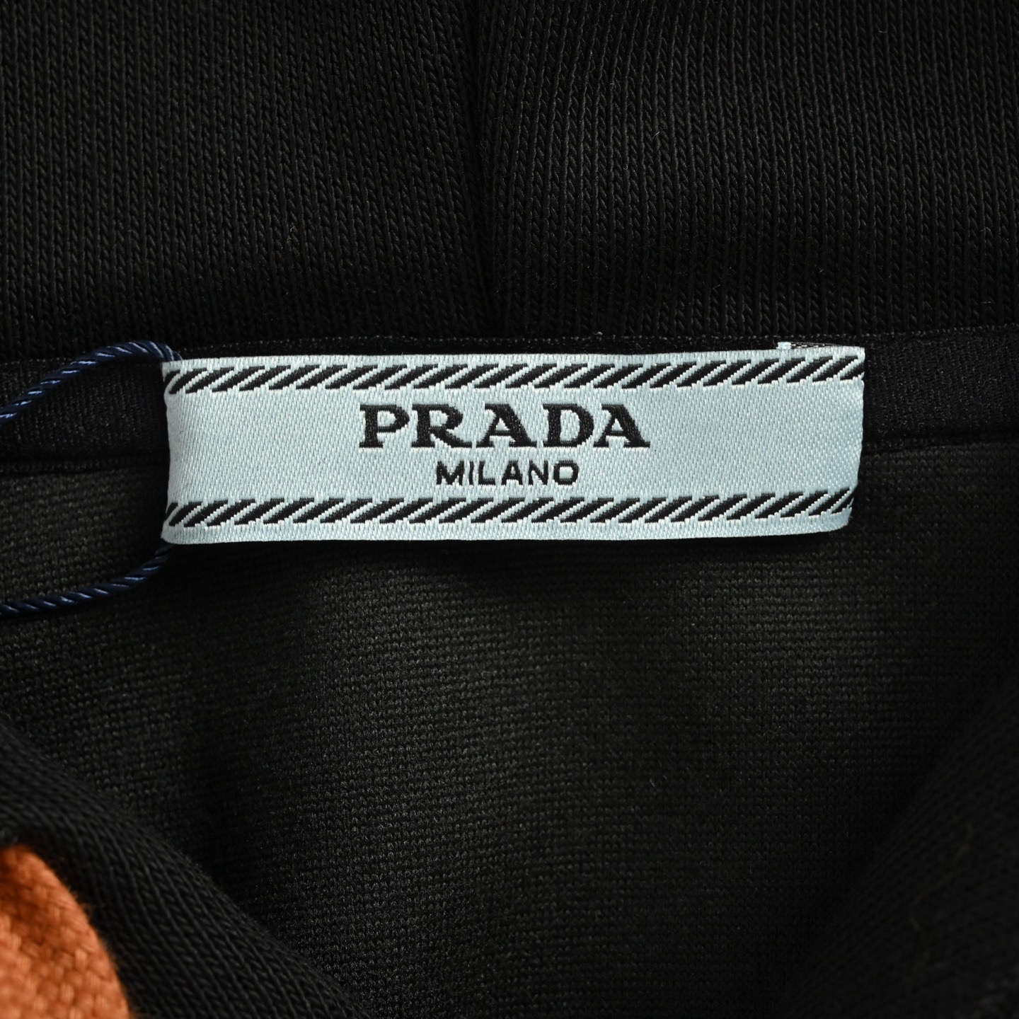 Prada 普拉达 25Fw 三角标拉链假口袋连帽卫衣