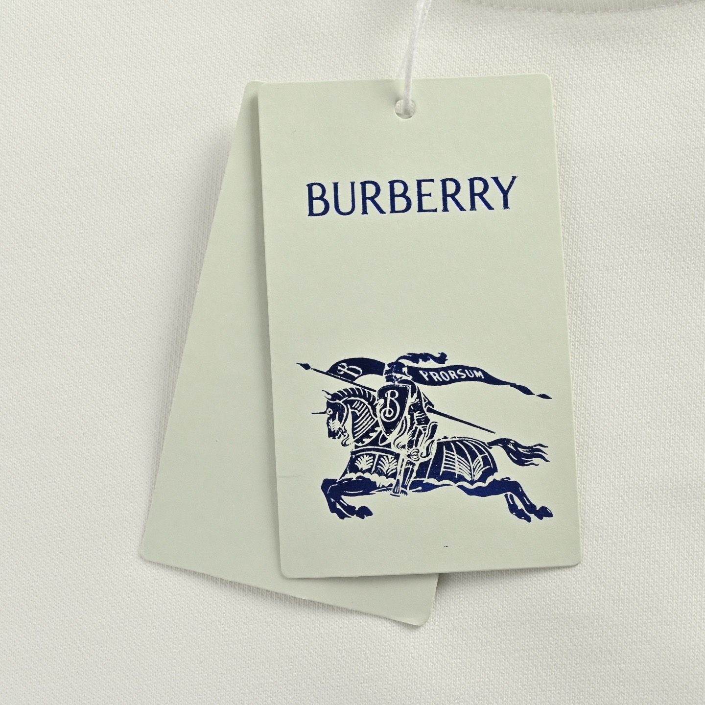 Burberry 巴宝莉 25Fw 重叠战马logo印花圆领卫衣-Chinese UA Cheap High Quatity Brand Clothes Bags handbags Sneakers wholesale wholesaler seller from China Factory suppliers Fashion Clothing Shoes best Quality Beautiful Price Burberry 巴宝莉 25Fw 重叠战马logo印花圆领卫衣