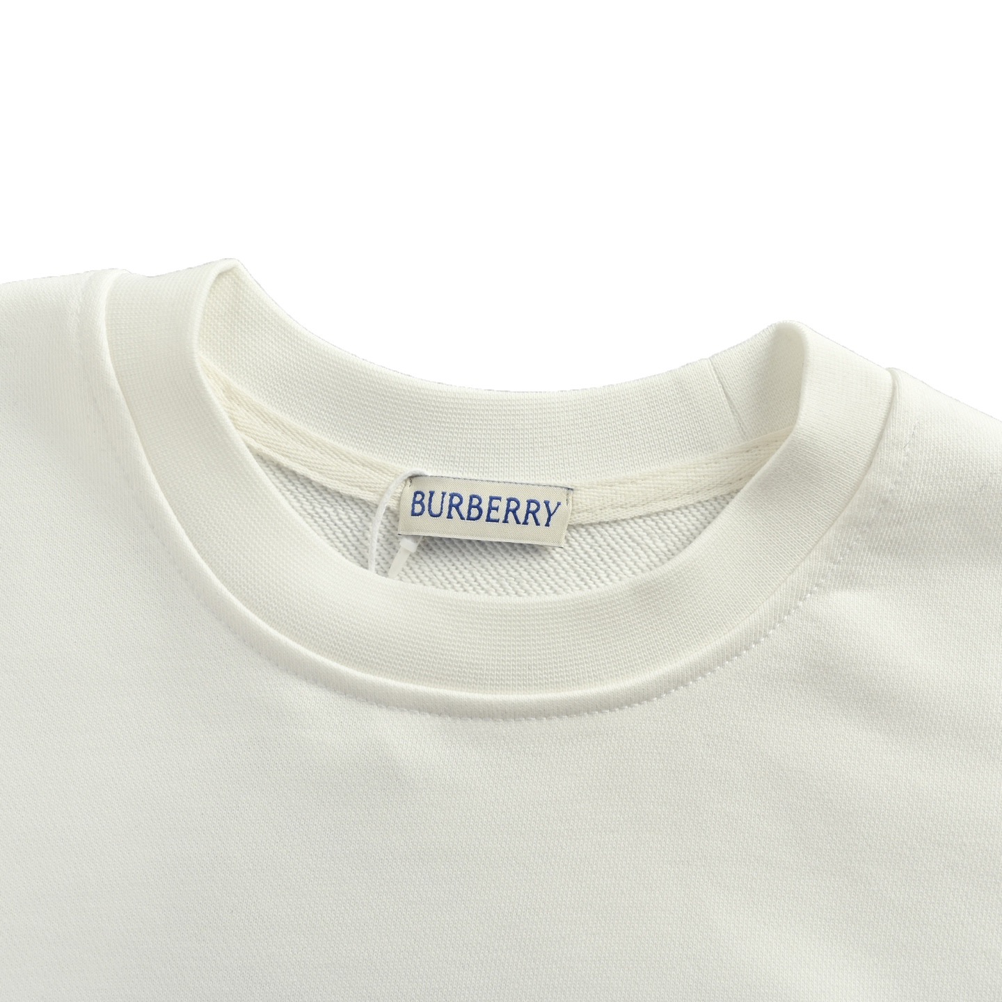 Burberry 巴宝莉 25Fw 重叠战马logo印花圆领卫衣-Chinese UA Cheap High Quatity Brand Clothes Bags handbags Sneakers wholesale wholesaler seller from China Factory suppliers Fashion Clothing Shoes best Quality Beautiful Price Burberry 巴宝莉 25Fw 重叠战马logo印花圆领卫衣